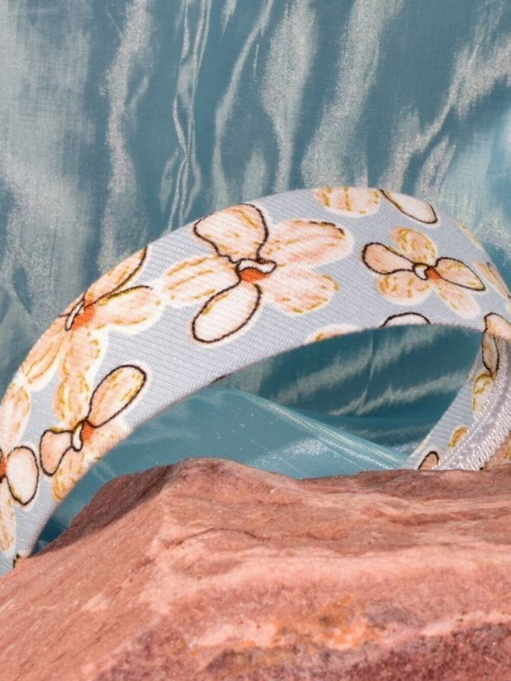 Raelynn Chris Artistic Flowers on Blue Floral Pattern Headband Gift Packaged
